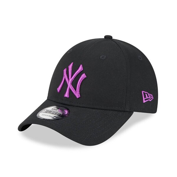 New Era New York Yankees League Essential Black 9FORTY Adjustable Cap