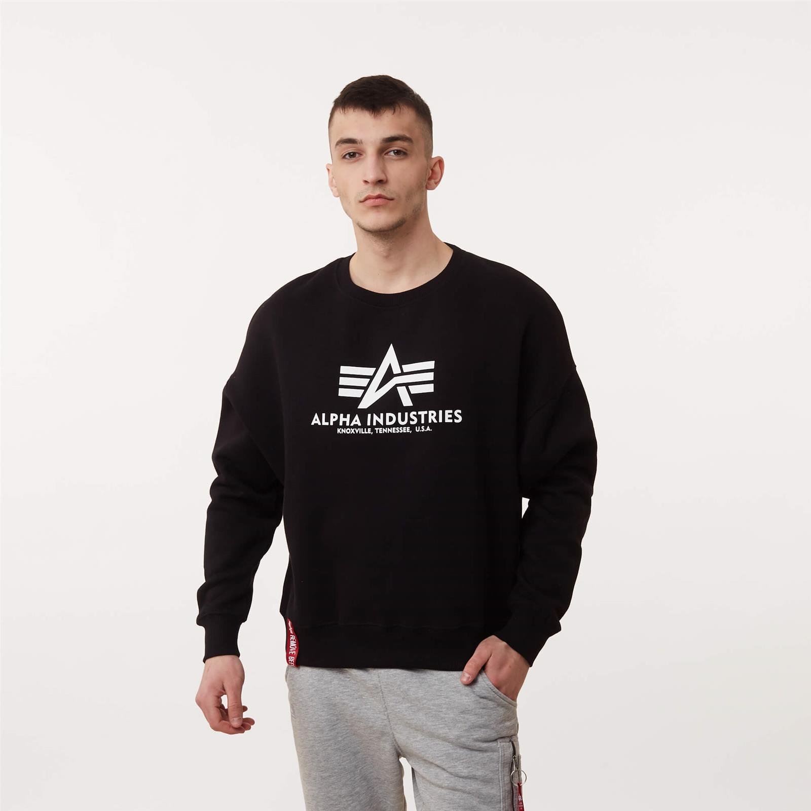 Alpha Industries BASIC OVERSIZED SWEATER Industries brands #Recommended Brands Ellesse \\ clothing Men\'s Men Alpha \\ | \\ #Brands BLACK clothing \\ Men \\ \\ Sweatshirts