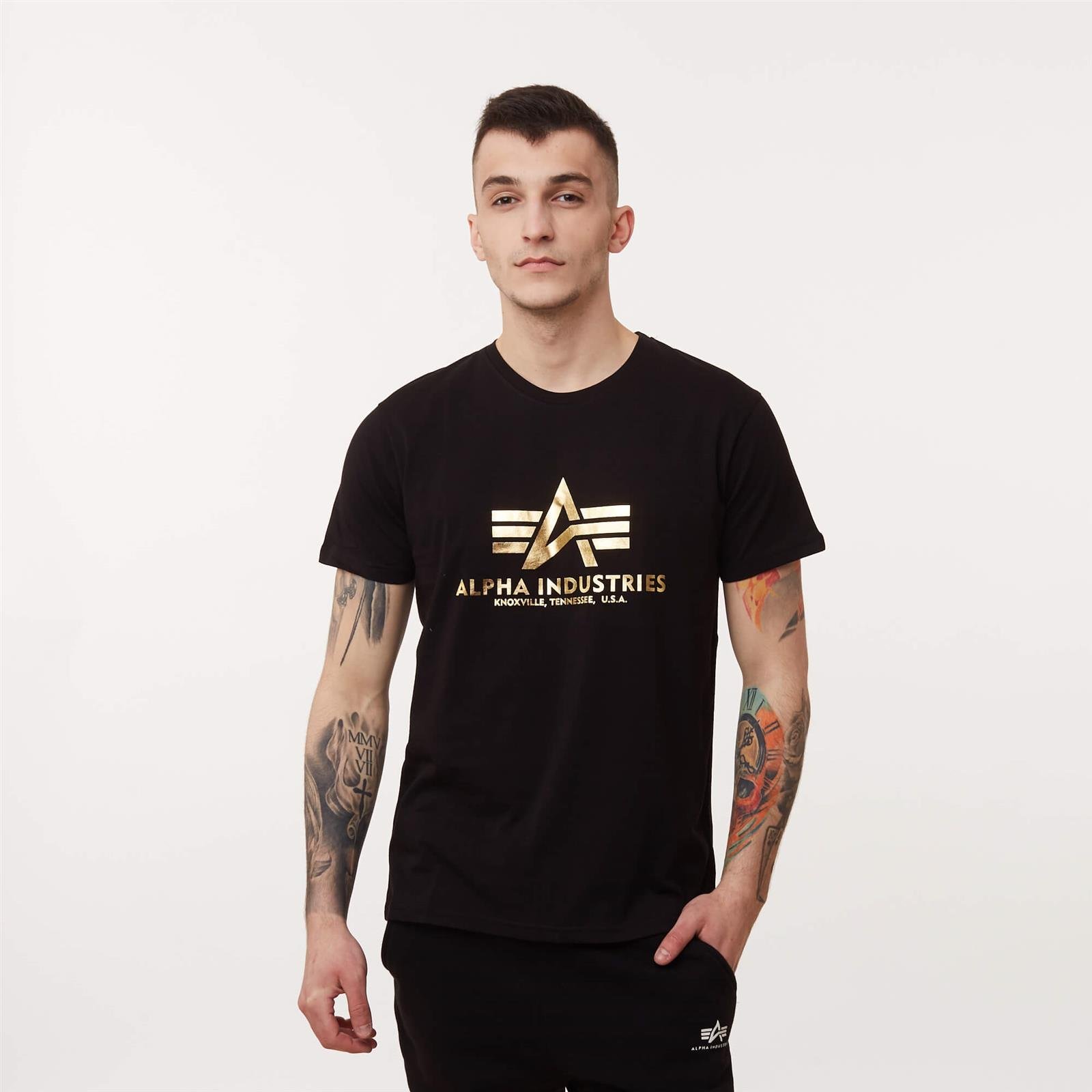 Alpha Industries Basic T-Shirt Foil Print Black/Gold Yellow | Men \\ Men\'s  clothing \\ T-shirts Brands \\ #Brands \\ Alpha Industries | T-Shirts
