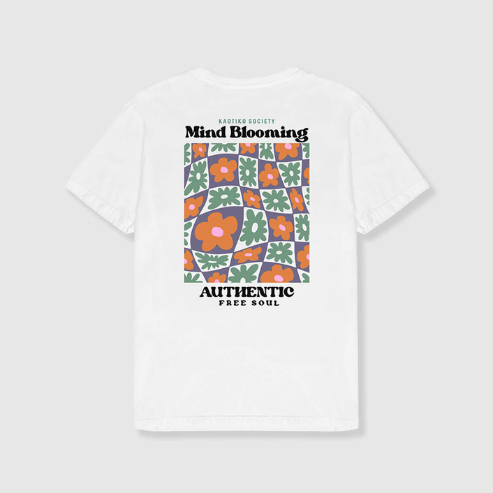 Kaotiko Washed Blooming T-Shirts