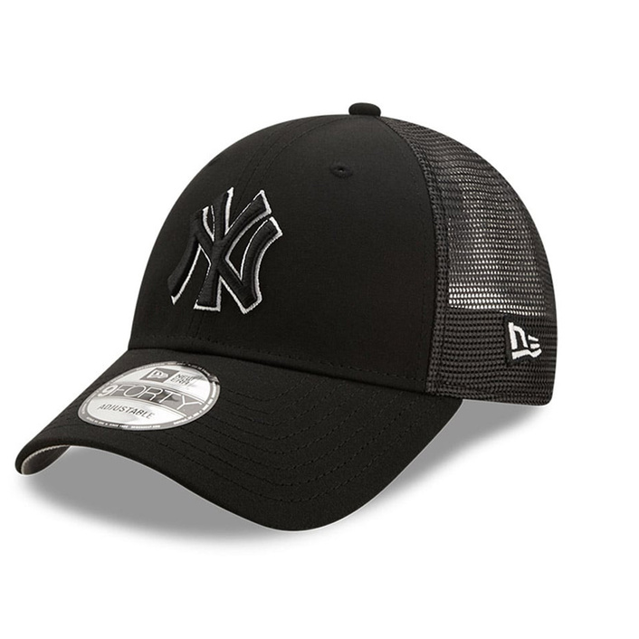 New Era New York Yankees Home Field Black 9FORTY A-Frame Trucker Cap TRUCKER