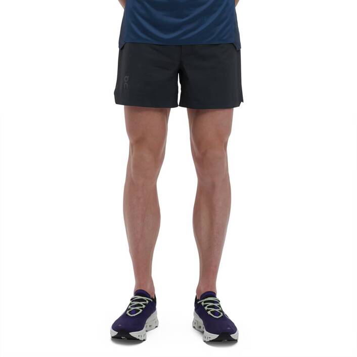 On Running 5" LIGHTWEIGHT SHORTS Black 1ME11560553