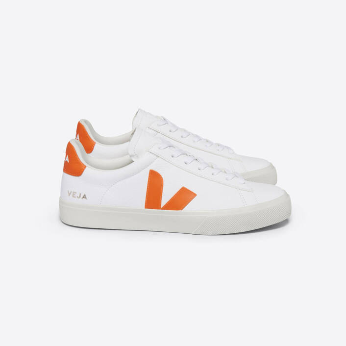 Veja CAMPO CHROMEFREE LEATHER WHITE FURY