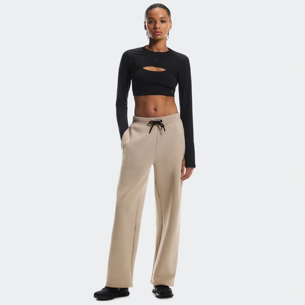 On Women's Focus Tech Sweatpants Desert 1WF30390603