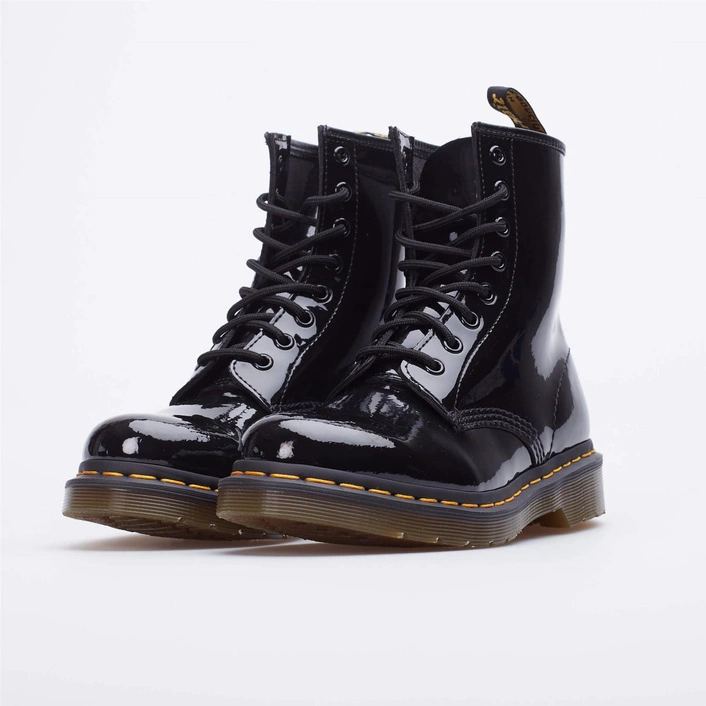 Dr. Martens women's boots 1460 Patent Lamper patent leather black 11821011