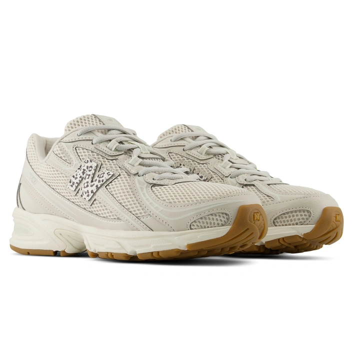 New Balance 740 U7407KF Beige Sneakers