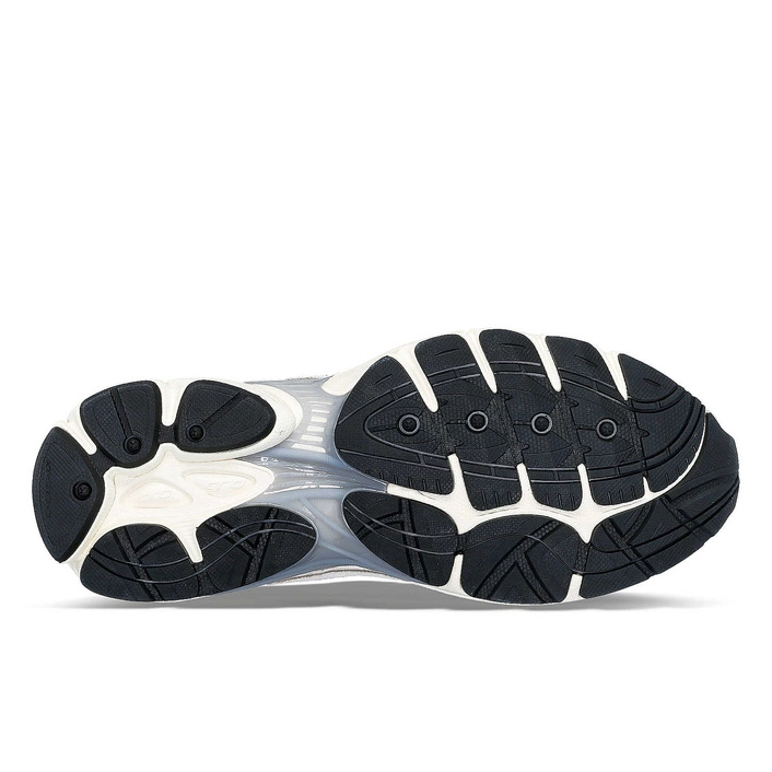 Saucony ProGrid Omni 9 Premium S70740-11