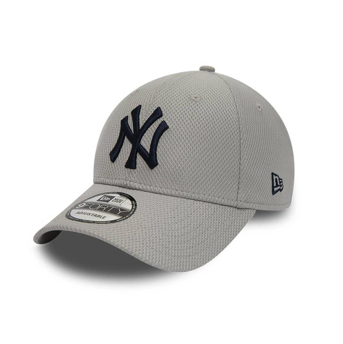 New Era Diamond Era Essential Grey 9FORTY Adjustable Cap