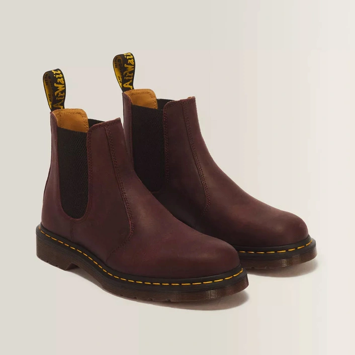Dr. Martens Chelsea boots 2976 Yellow Stitch Crazy Horse cherry red 27486600