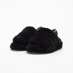 UGG W FLUFF YEAH SLIDE BLACK