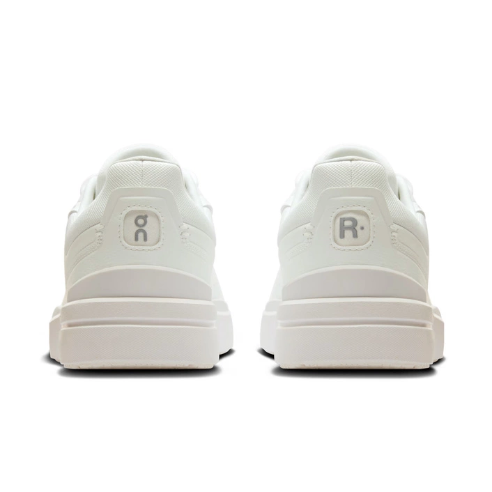 On THE ROGER ADVANTAGE White/White 3MF30641200