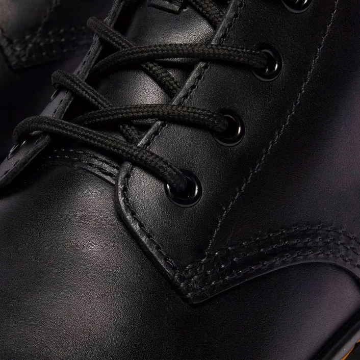 Dr. Martens Chukka Boots Brookline Black 41550001
