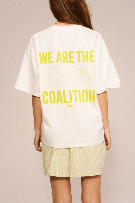 Coalition CLTN KNETTA Women's T-shirt – off white