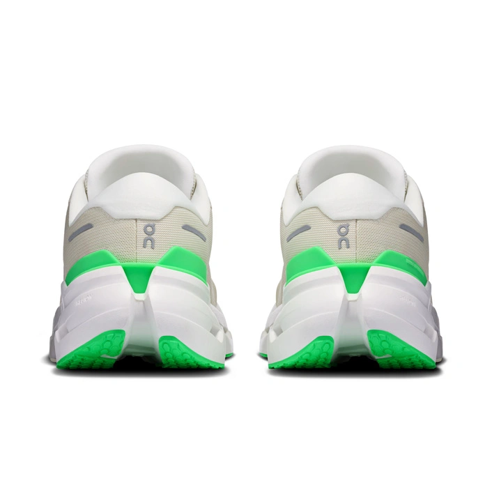 On CLOUDRUNNER 3 Ghost-Verdite 3MG10075248
