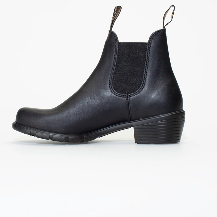 Blundstone 1671 Black Heeled Ankle Boots