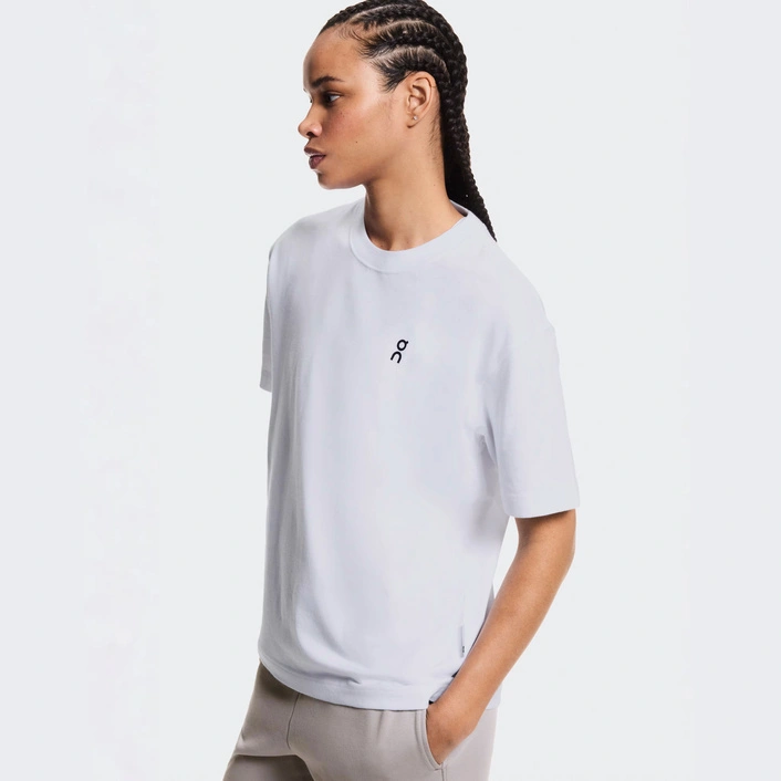 On Women's T-shirt Club-T Rhythm White 1WG11840069