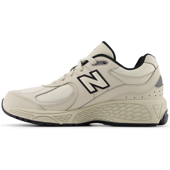 New Balance 2002 GC2002PM Beige Kids' Sneakers