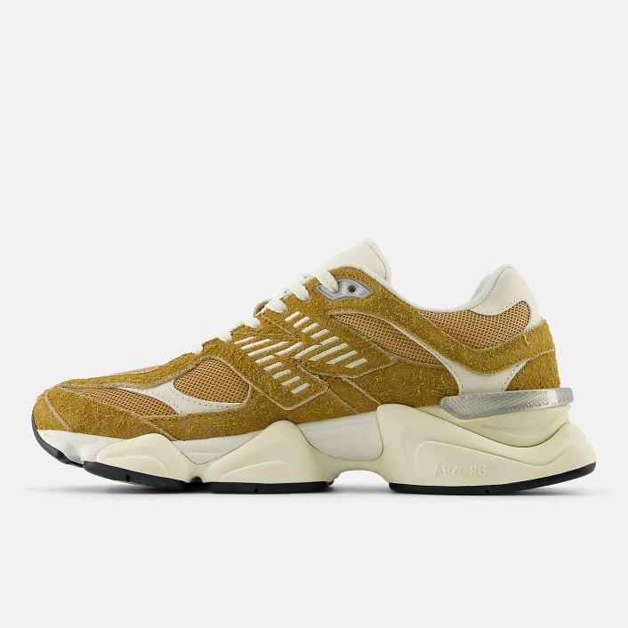 New Balance Yellow Sneakers 9060 U9060HMT
