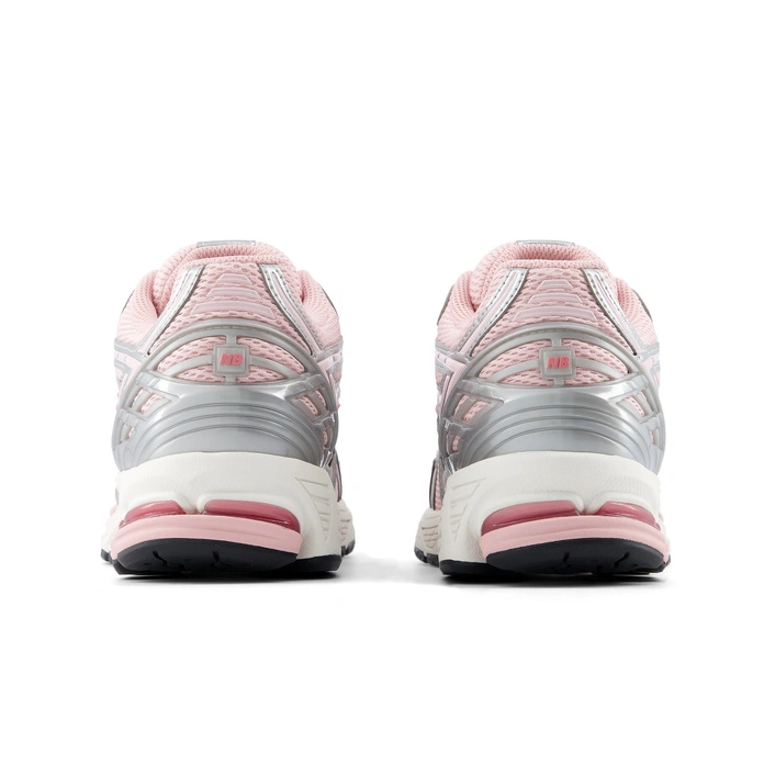 New Balance 1906 U19063FT Pink Sneakers