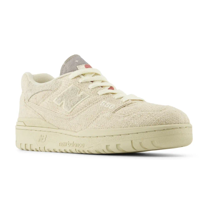 New Balance Beige Sneakers 550 BB550THA