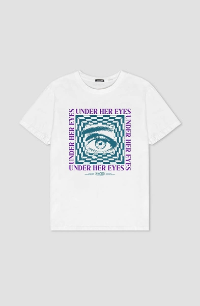 Kaotiko Washed Under Her Eyes White T-shirt AP011-01-G002