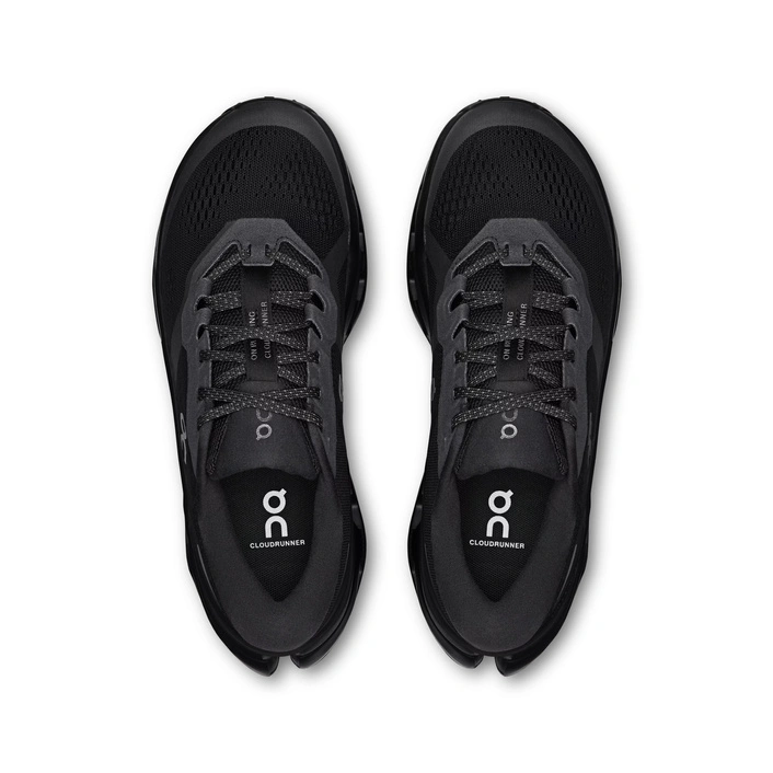 On CLOUDRUNNER 3 Black-Black 3MG10071043