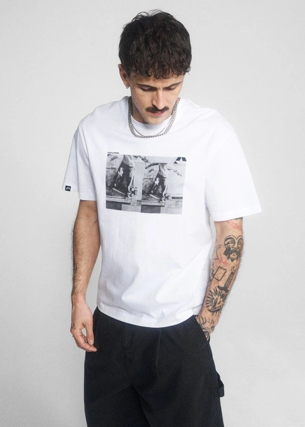 Coalition CLTN SK8 07 Men's T-shirt – white