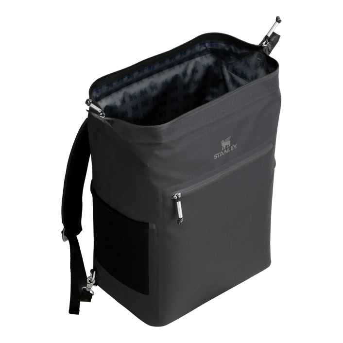 Stanley Cooler Backpack All-Day Madeleine Midi 14L Black Black