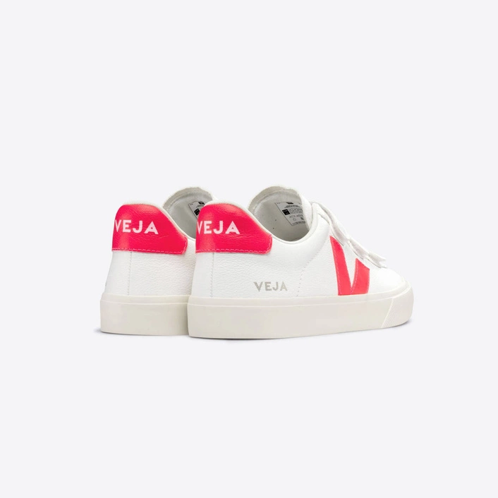 Veja RECIFE CHROMEFREE LEATHER WHITE/ ROSE FLUO
