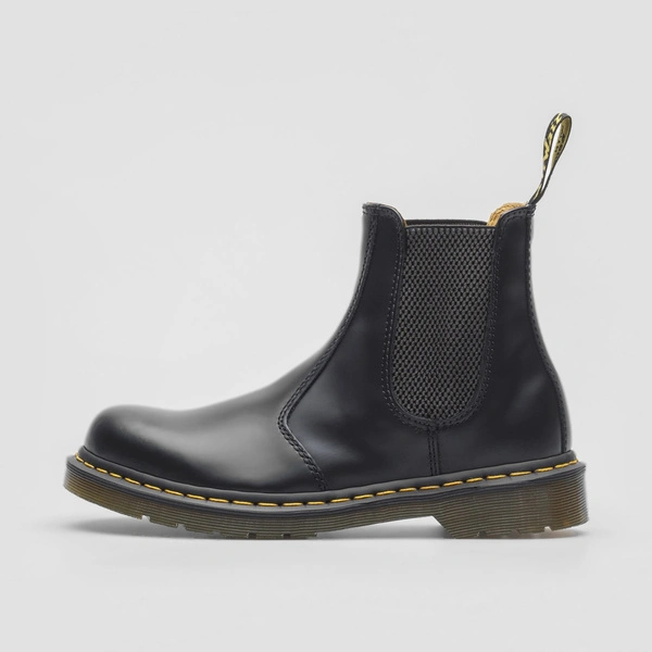 Dr. Martens Chelsea boots 2976 Yellow Stitch Smooth black 22227001
