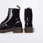 Dr. Martens women's boots 1460 Patent Lamper patent leather black 11821011