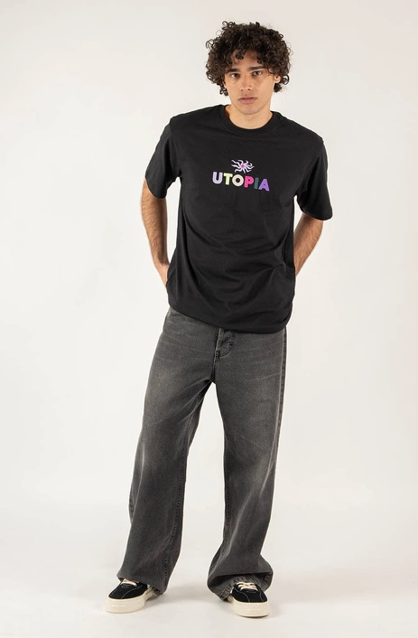 Kaotiko Utopia Black T-shirt AP032-02-G002