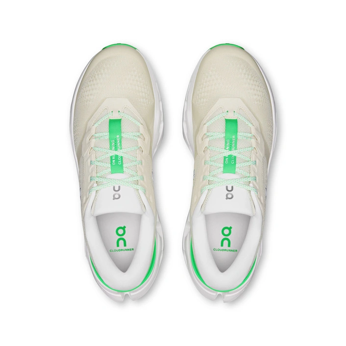 On CLOUDRUNNER 3 Ghost-Verdite 3MG10075248