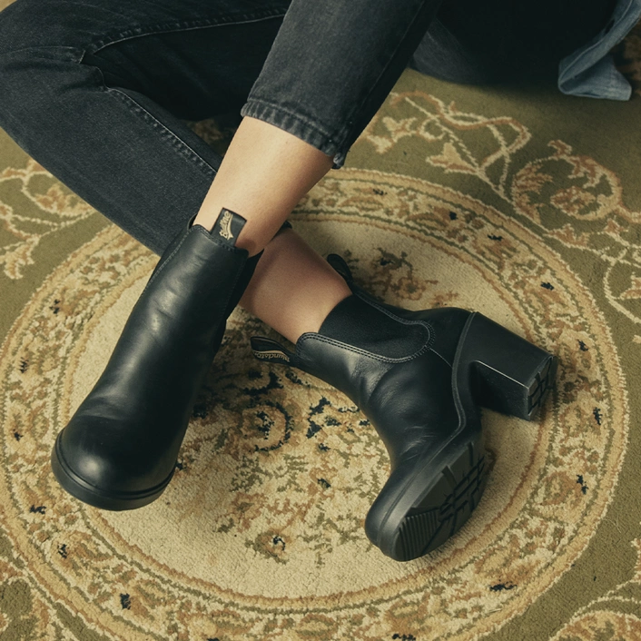 Blundstone 2365 Leather Heeled Ankle Boots 3"