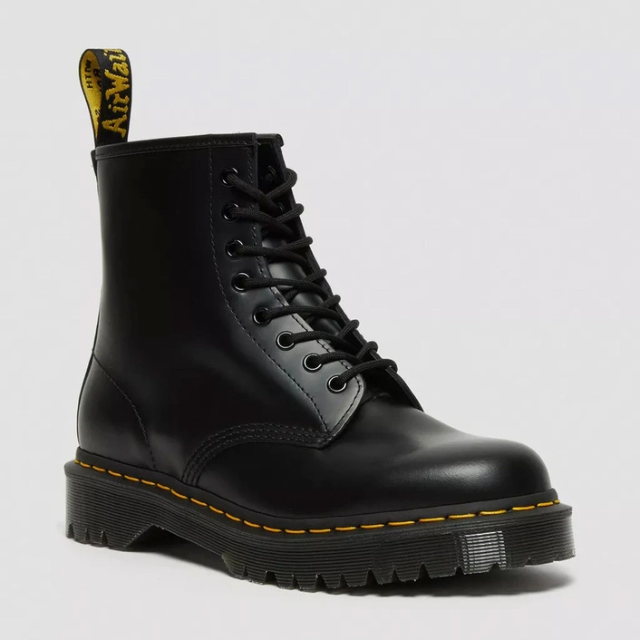 Dr. Martens platform boots 1460 Bex Smooth black 25345001