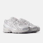 New Balance Sneakers 740 U7405I7