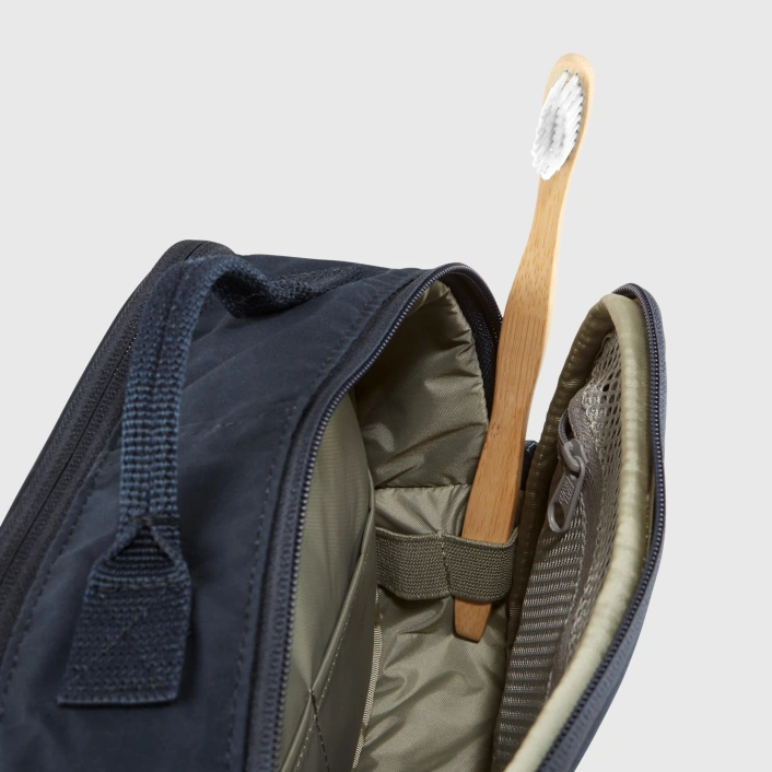 Fjällräven Kånken Toiletry Bag F23784-550 Black