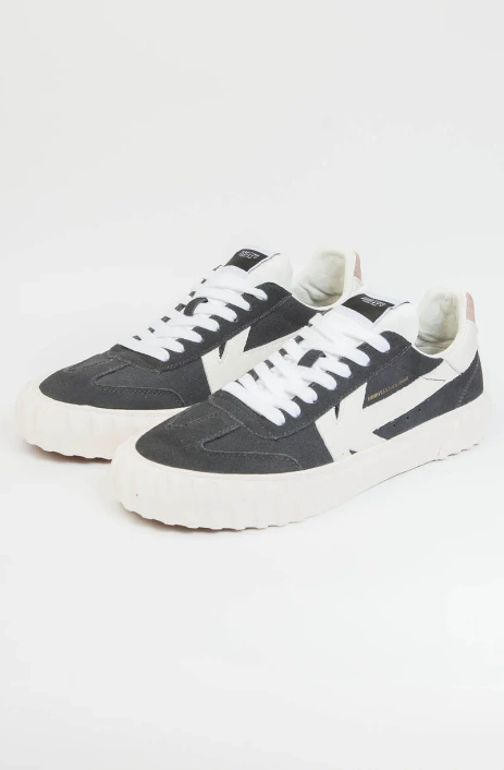 Kaotiko Keoni Low Vega Antracite Sneakers