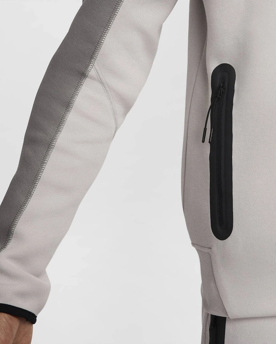 Nike Sportswear Tech Fleece Windrunner FB7921-014