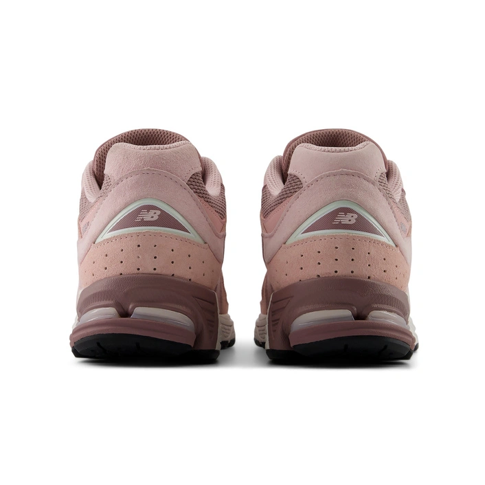 New Balance 2002R U20026CU Pink Sneakers