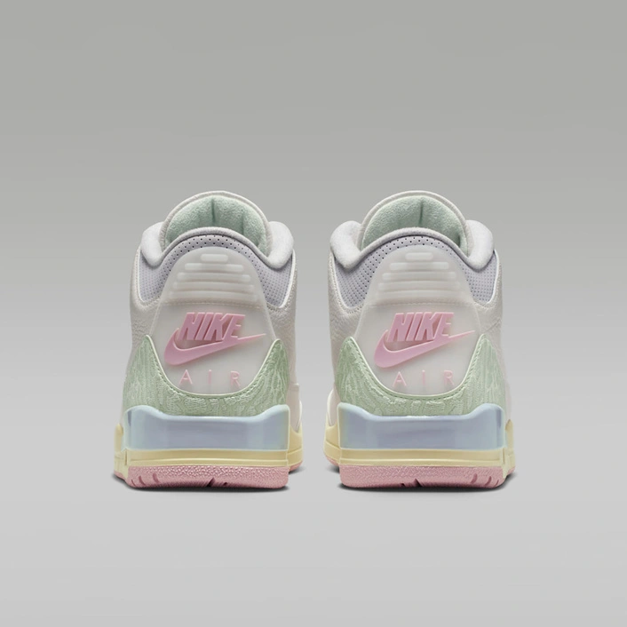 Air Jordan 3 Retro „Sail and Jade Aura” IF4396-100