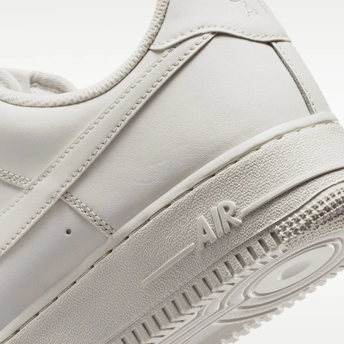Nike Air Force 1 '07 Light Bone IH1698-003