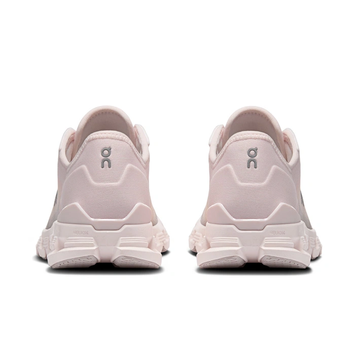On CLOUD X 4 AD Salt-Lily 3WF10174755