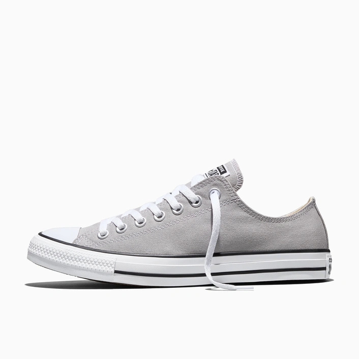 Converse Chuck Taylor All Star Canvas A18102C