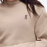 On Women's Sweatshirt Focus Tech Crew Desert 1WF30380603