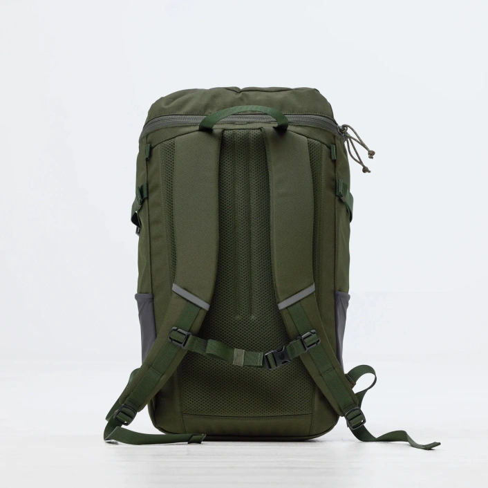 Fjallraven Skule Top Zip 30 F23200387-662 Deep Forest