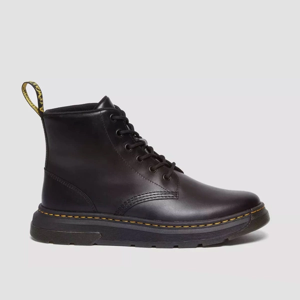 Dr. Martens Crewson Chukka Lace Up Leather Boots 31672001